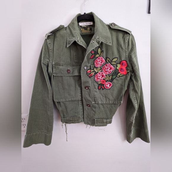 Trendy & Tipsy- Military Jacket - Picture 2 of 2